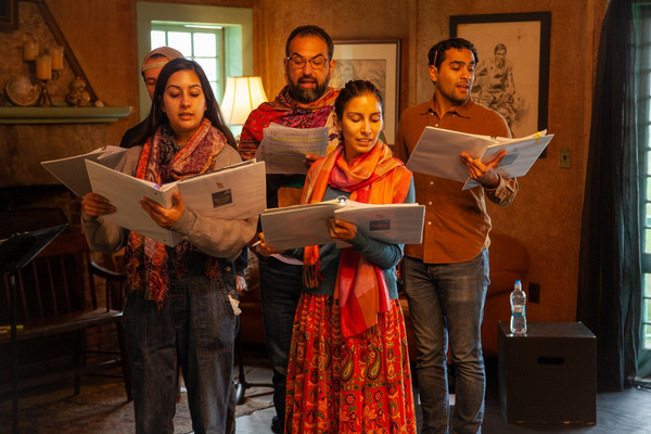 Photo Flash: Inside Rehearsals Of THE GOLDEN THRESHOLD At Live & In Color Image