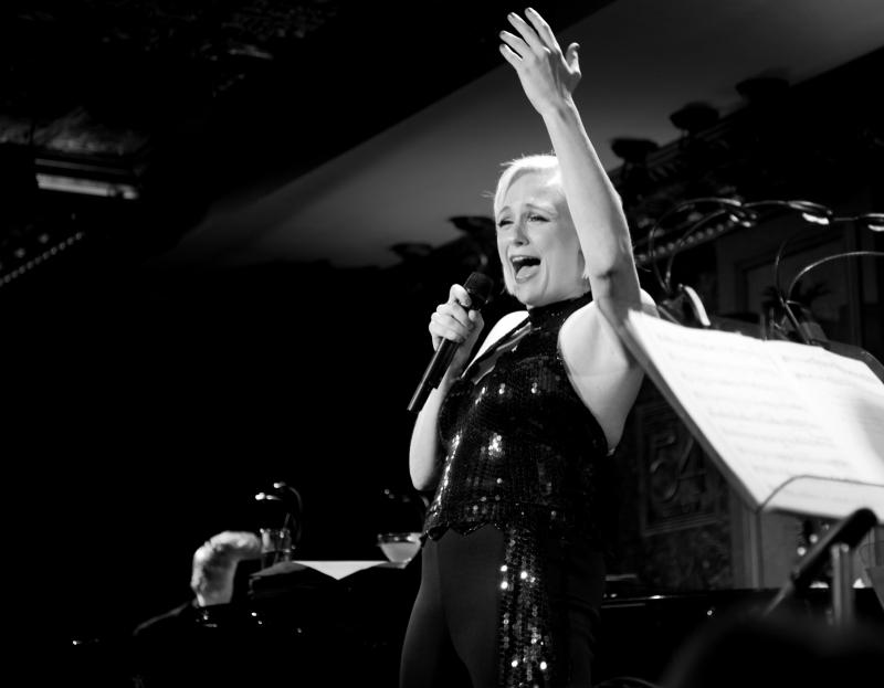 Review: Haley Swindal Stuns in SING HAPPY: THE SONGS OF LIZA MINNELLI at 54 Below 