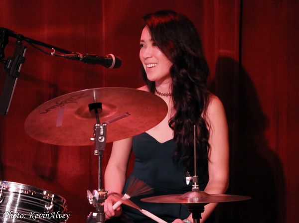 Photo Flash: Andrew Swackhamer Headlines At Birdland Image