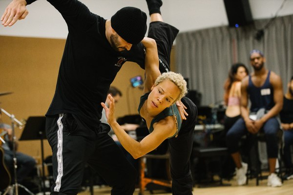 Photo Flash: In Rehearsal with THE WRONG MAN, Previews Begin Tonight Image