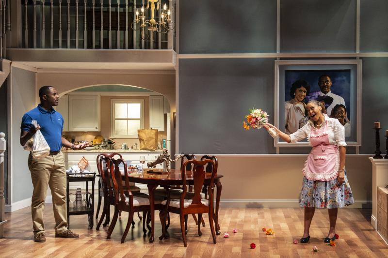 Review: FAIRVIEW at Woolly Mammoth Theatre Company Image