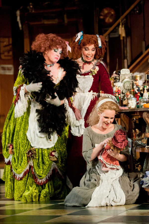Photo Flash: First Look at Seattle Opera's CINDERELLA Image