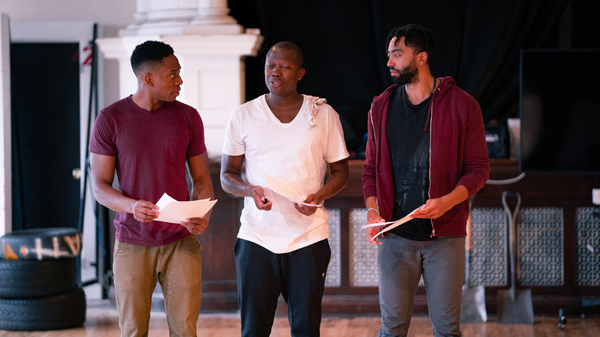 Photo Flash: In Rehearsal with Steppenwolf's THE BROTHERS SIZE Image