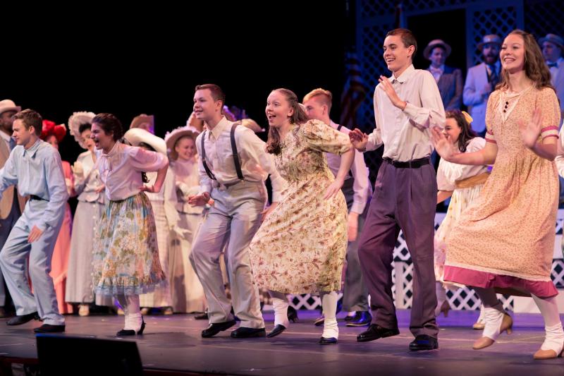Review: March to see THE MUSIC MAN at SERVANT STAGE Image