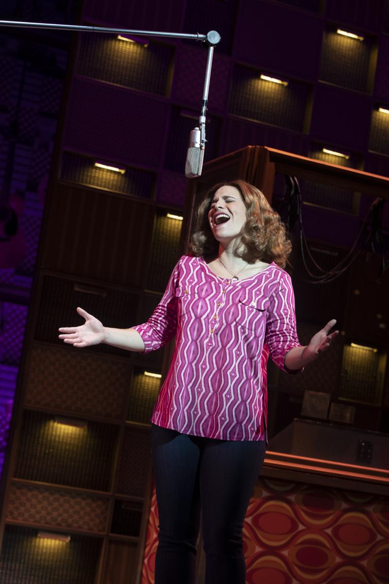 Interview: Final 'Carole King' Sarah Bockel Looks Back on BEAUTIFUL's Beautiful Legacy Image