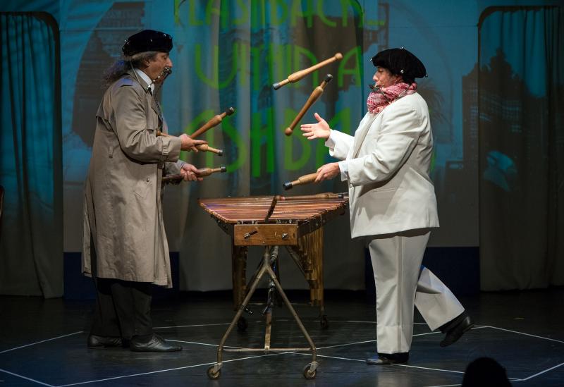 Review: CLUB SANDWICH with The Flying Karamazov Brothers is a Delightful Hot Mess Image
