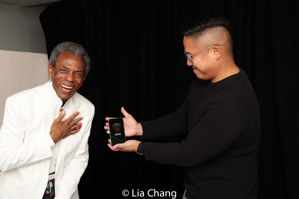 Andre De Shields meets his Andre Memoji custom created by Music Experiences Lead for  Photo