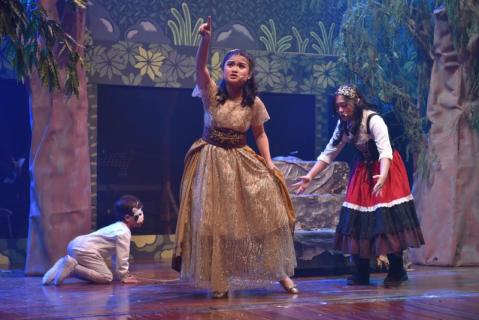 Review: RELASI NADA DUNIA's Debut INTO THE WOODS JR. Hits Big 