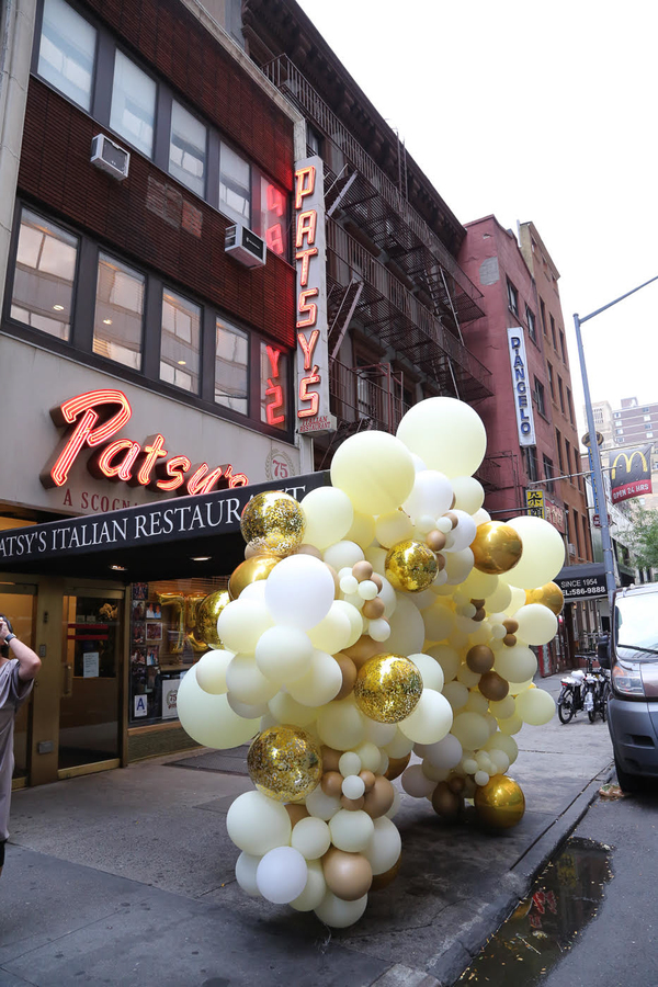 Photo Coverage: Deana Martin & Tony Danza Celebrate 75 Years of Patsy's Italian Restaurant 