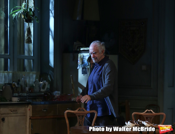 Photo Coverage: Jonathan Pryce, Eileen Atkins, and the Cast of THE HEIGHT OF THE STORM Take Their Opening Night Bows Image