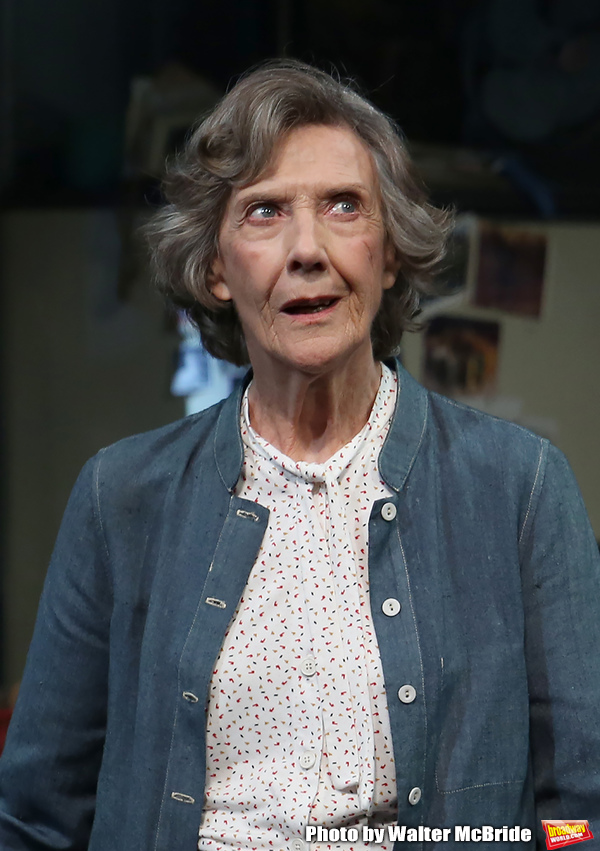 Photo Coverage: Jonathan Pryce, Eileen Atkins, and the Cast of THE HEIGHT OF THE STORM Take Their Opening Night Bows Image