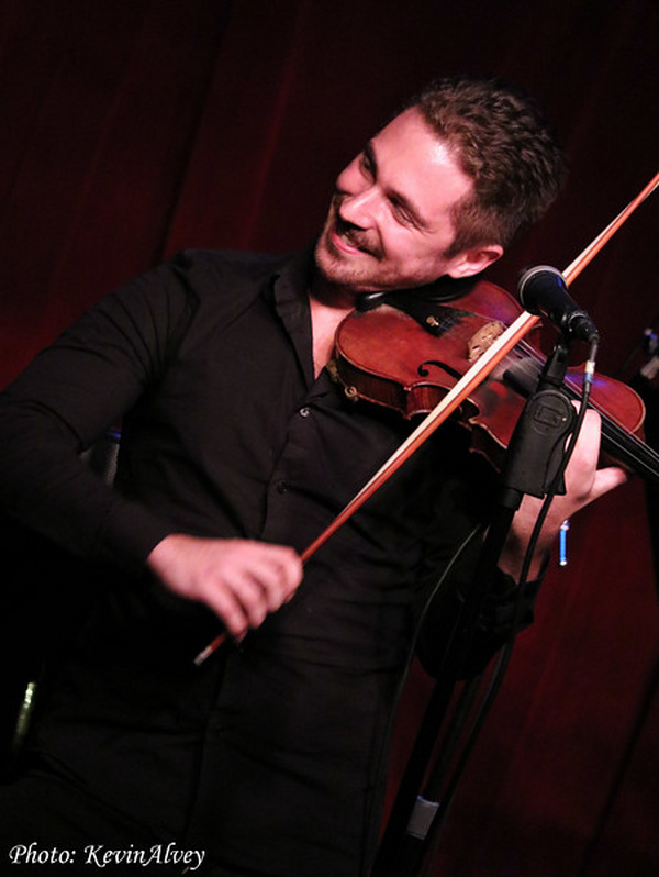 Photo Flash: Jim Caruso's Cast Party Continues To Dazzle At Birdland Image
