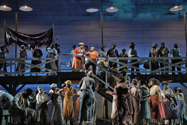 Photo Flash: Get A First Look At The Met's PORGY AND BESS Image