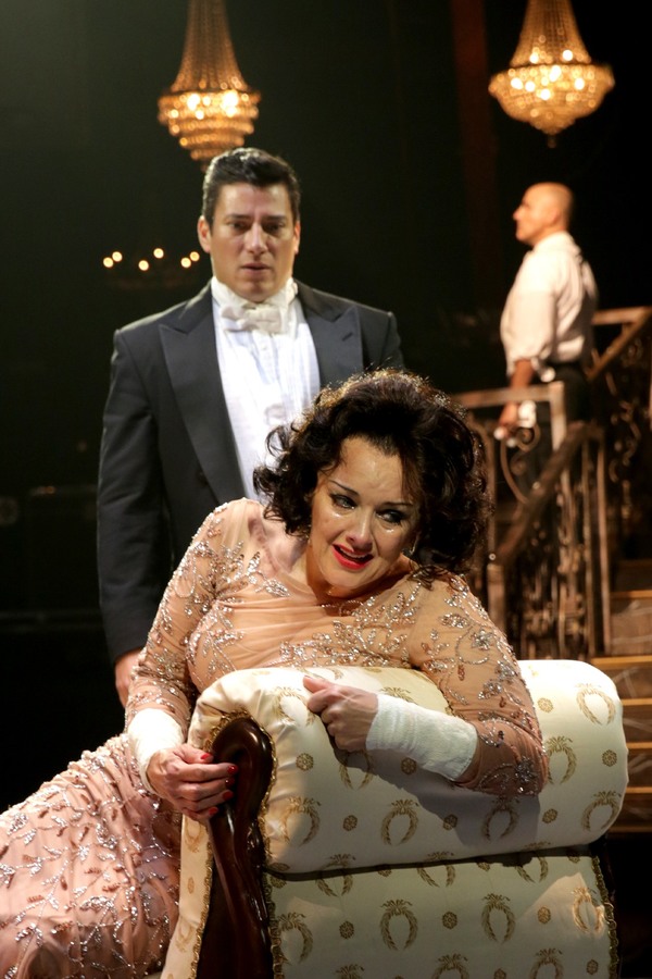 Photo Flash: Alice Ripley Stars In North Shore Music Theatres's SUNSET BOULEVARD Image