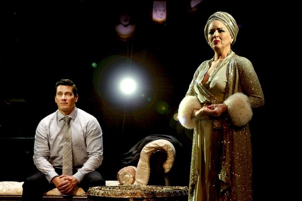Photo Flash: Alice Ripley Stars In North Shore Music Theatres's SUNSET BOULEVARD Image