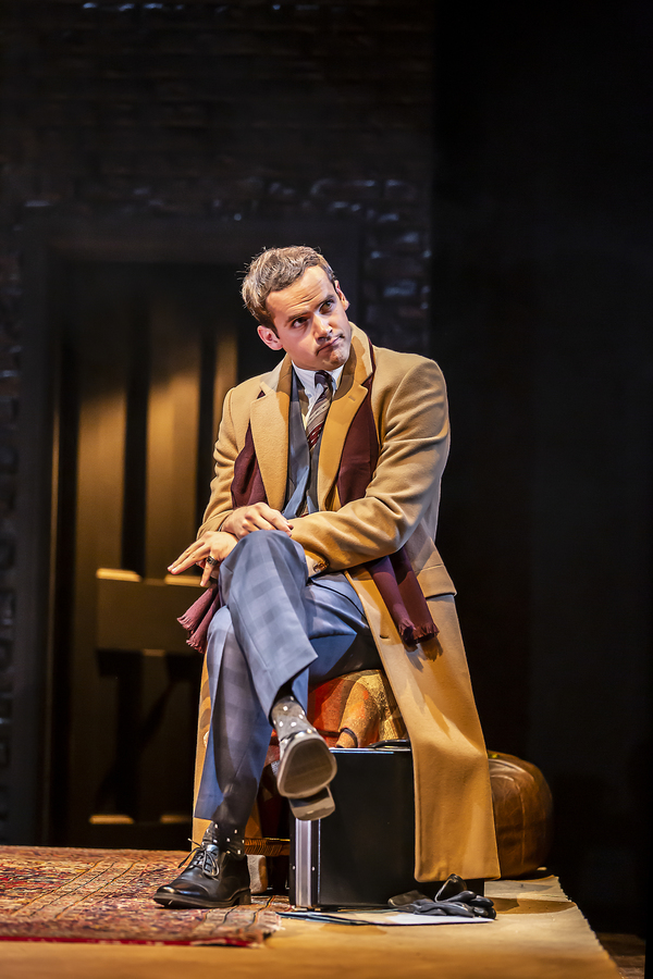 Photo Flash: First Look at VALUED FRIENDS Image