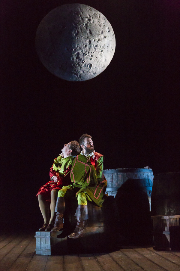 Photo Flash: Huntington Theatre Company Presents ROSENCRANTZ & GUILDENSTERN ARE DEAD Image