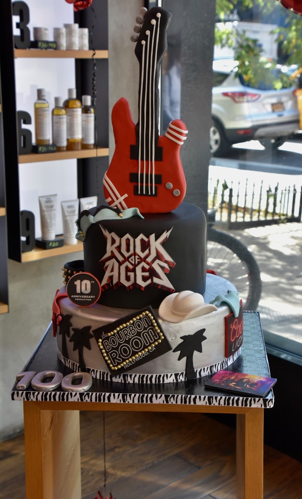 Photo Coverage: ROCK OF AGES Celebrates 100 Performances At New World Stages Image