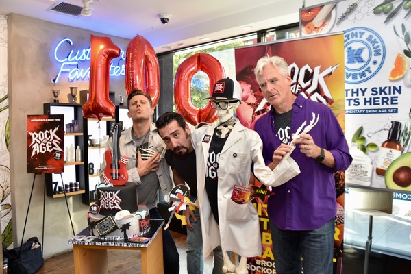 Photo Coverage: ROCK OF AGES Celebrates 100 Performances At New World Stages Image