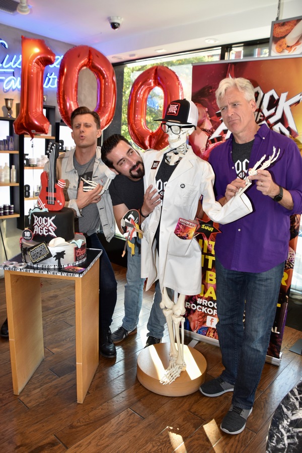 Photo Coverage: ROCK OF AGES Celebrates 100 Performances At New World Stages Image
