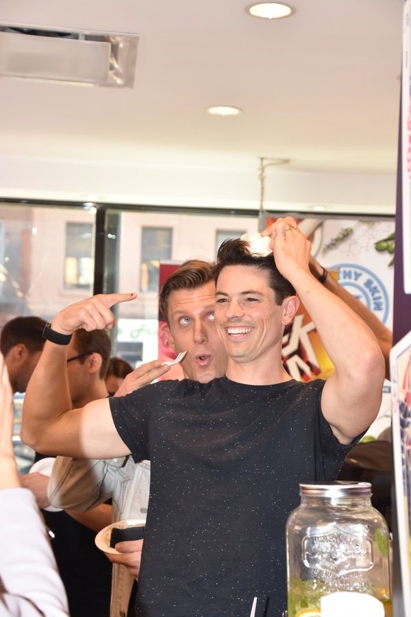 Photo Coverage: ROCK OF AGES Celebrates 100 Performances At New World Stages Image