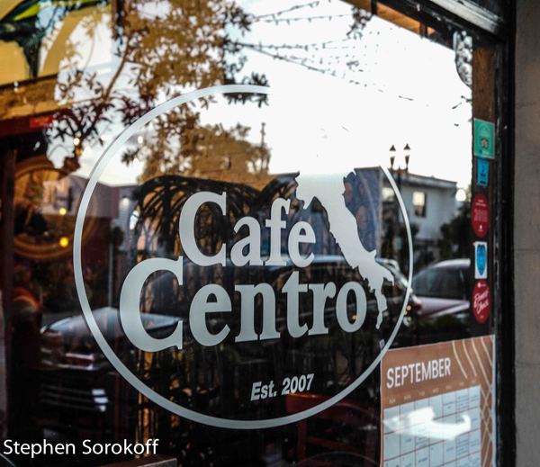 BWW Review/Photos: Avery Sommers and Angela Barcari Join Rob Russell For Cafe Centro Cabaret Opening 