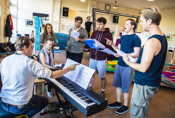 Photo Flash: Inside Rehearsal For OI FROG & FRIENDS! Image