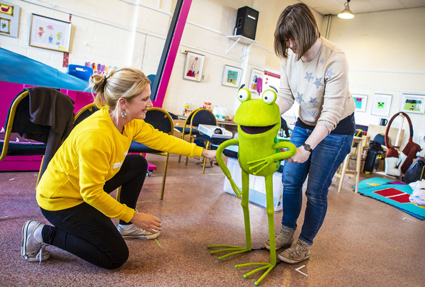 Photo Flash: Inside Rehearsal For OI FROG & FRIENDS! Image