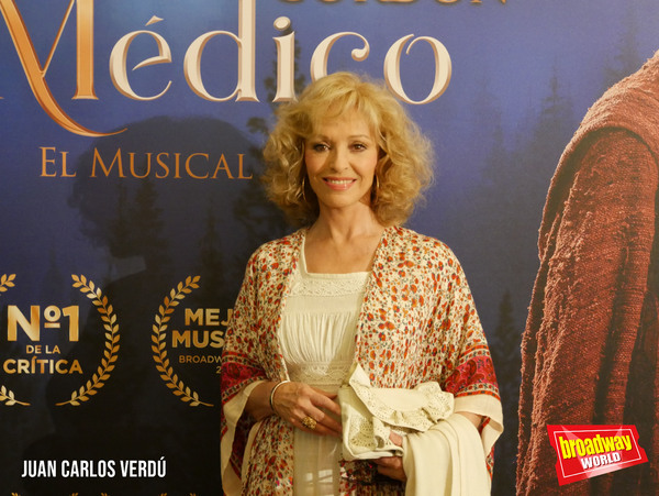 PHOTO FLASH: EL MEDICO estrena su segunda temporada en el Nuevo Apolo