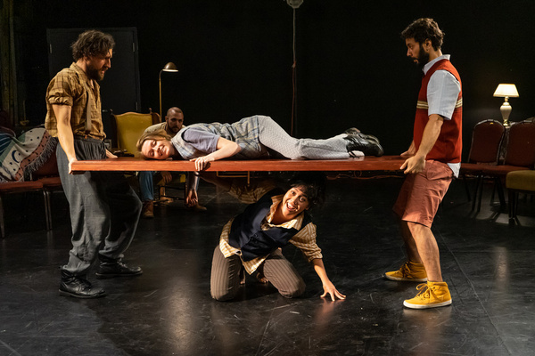 Photo Flash: First Look at Walkabout Theater's THE RAVELING Image