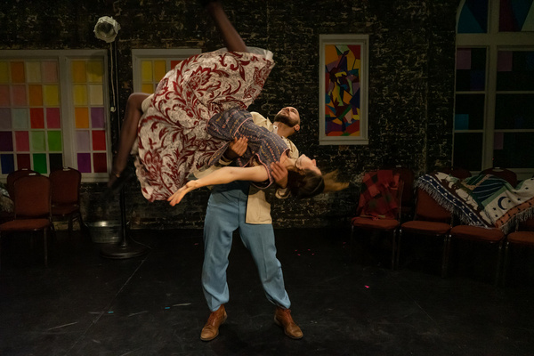 Photo Flash: First Look at Walkabout Theater's THE RAVELING Image
