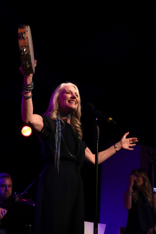 Photo Flash: Elizabeth Ward Land Stars In STILL WITHIN THE SOUND OF MY VOICE: THE SONGS OF LINDA RONSTADT At The Green Room 42 Image