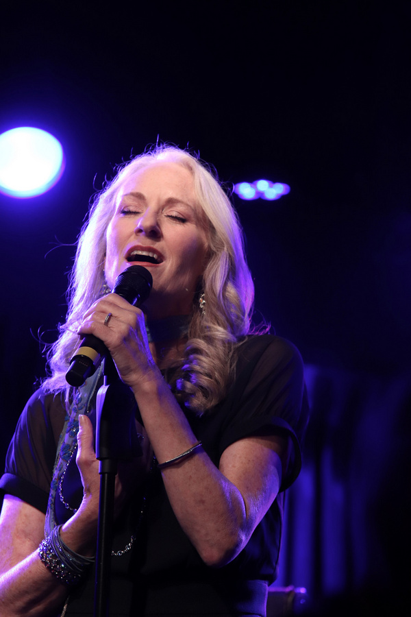 Photo Flash: Elizabeth Ward Land Stars In STILL WITHIN THE SOUND OF MY VOICE: THE SONGS OF LINDA RONSTADT At The Green Room 42 Image