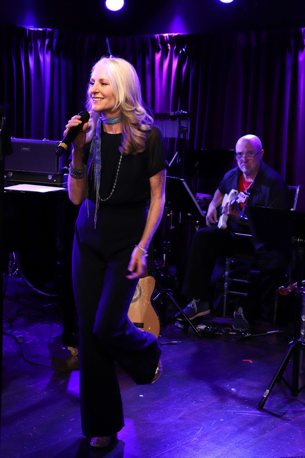 Photo Flash: Elizabeth Ward Land Stars In STILL WITHIN THE SOUND OF MY VOICE: THE SONGS OF LINDA RONSTADT At The Green Room 42  Image