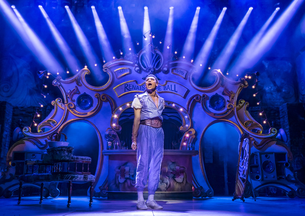 Photo Flash: First Look at & JULIET Image