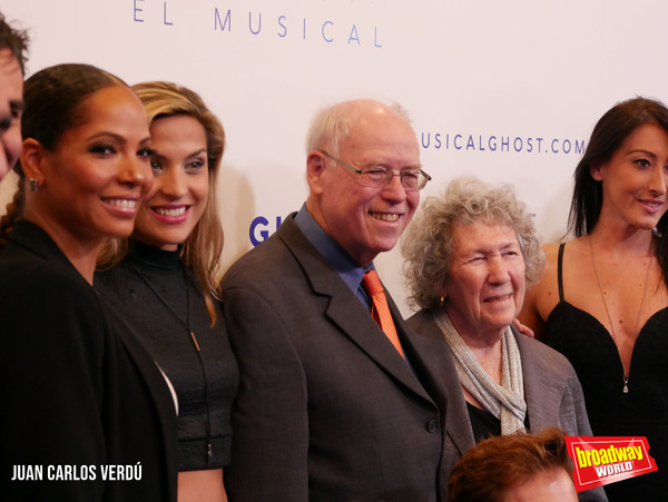 PHOTO FLASH: La Gran Vía madrileña acoge el estreno de GHOST, EL MUSICAL