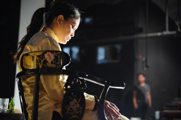Photo Flash: First Look At Magic Theatre's Bay Area Premiere Of Lloyd Suh's THE CHINESE LADY Image