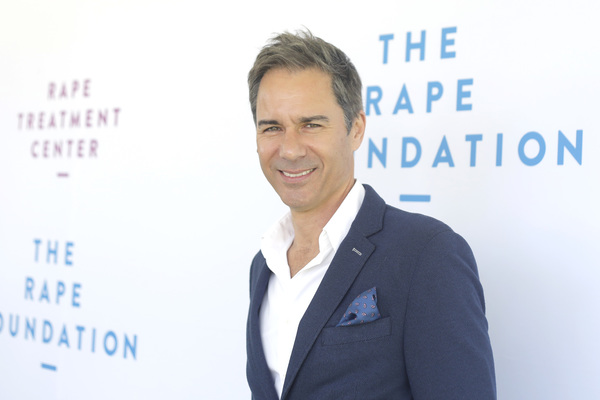 Eric McCormack  Photo