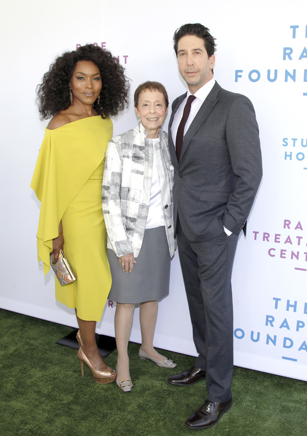 Angela Bassett, Gail Abarbanel and David Schwimmer  Photo