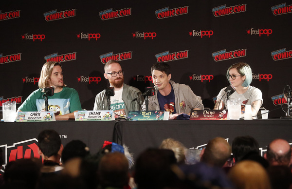 Photo Flash: Check Out Photos from Disney Animation's Panel at New York Comic Con! Image