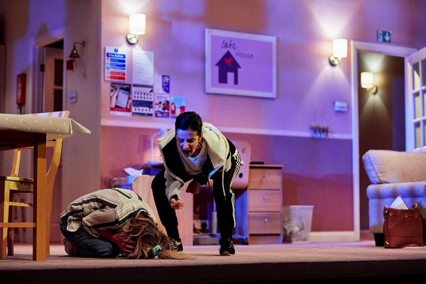 Photo Flash: First Look at GASLIGHT at Watford Palace Theatre Image