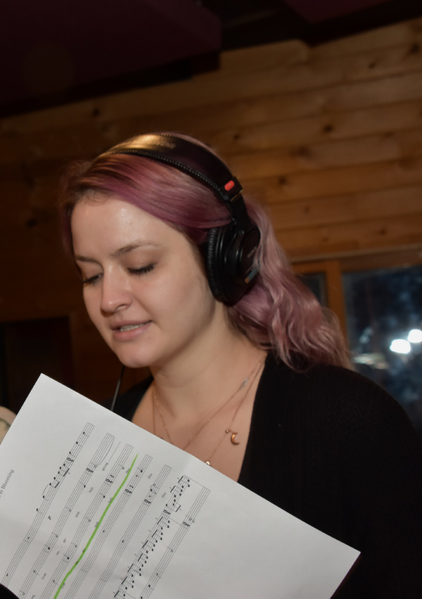 BWW Exclusive: WICKED Cast Gets Ready for the Holidays with Carols for a Cure Image