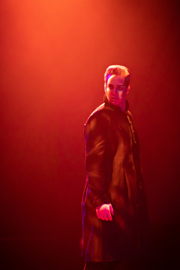 Photo Flash: First Look At JEKYLL & HYDE At Prima Theatre Image