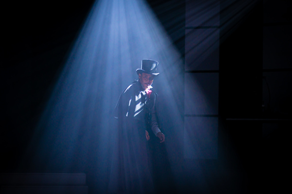 Photo Flash: First Look At JEKYLL & HYDE At Prima Theatre Image