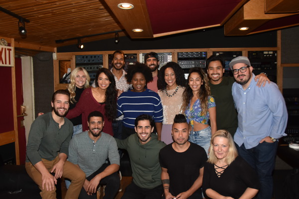 BWW Exclusive: Arielle Jacobs and the Cast of ALADDIN Get December Feels on Carols For A Cure 