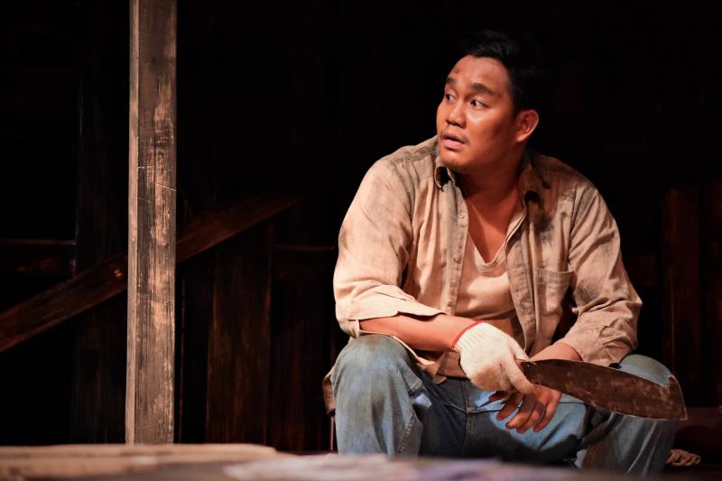 Photo Coverage: Tanghalang Pilipino Adapts OF MICE AND MEN; Show Runs Now Thru 27 Oct. Image