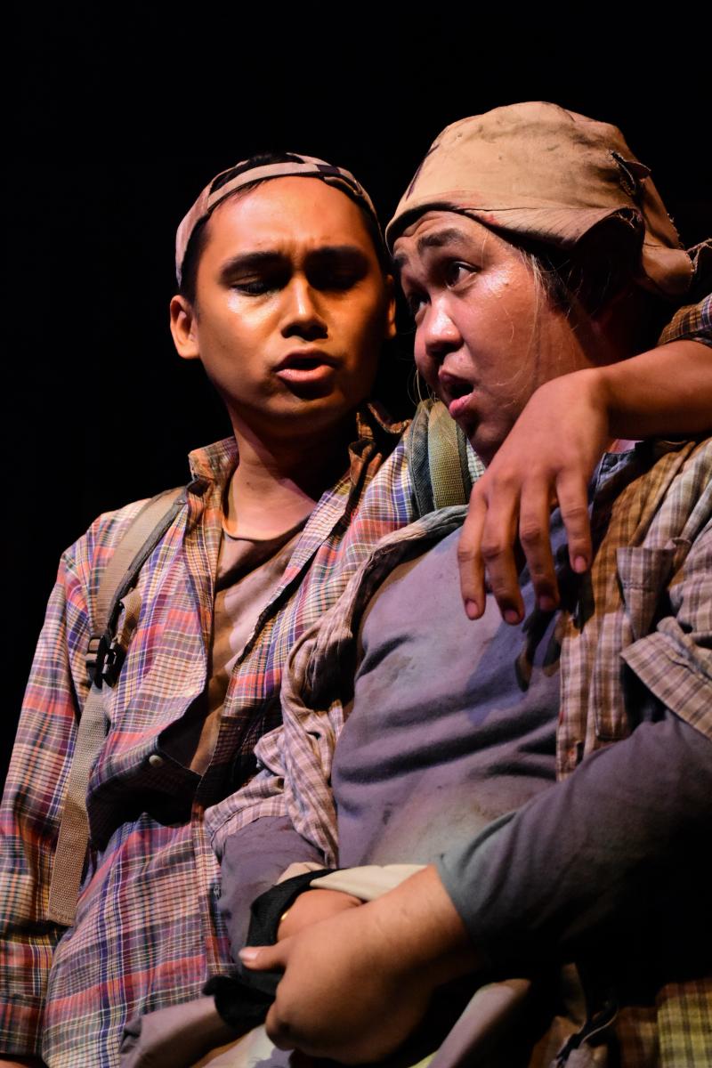 Photo Coverage: Tanghalang Pilipino Adapts OF MICE AND MEN; Show Runs Now Thru 27 Oct. Image