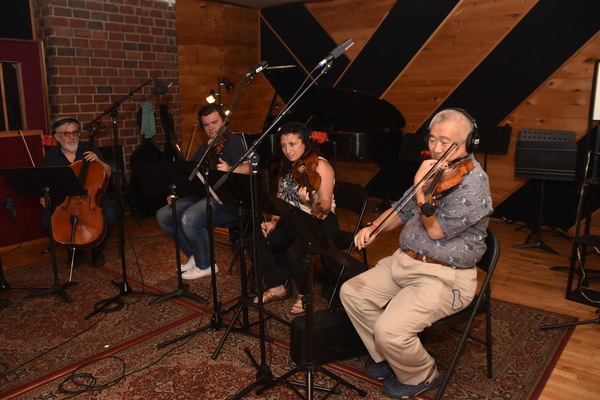 BWW Exclusive: American Federation of Musicians Local 802 Record Carols For A Cure Image