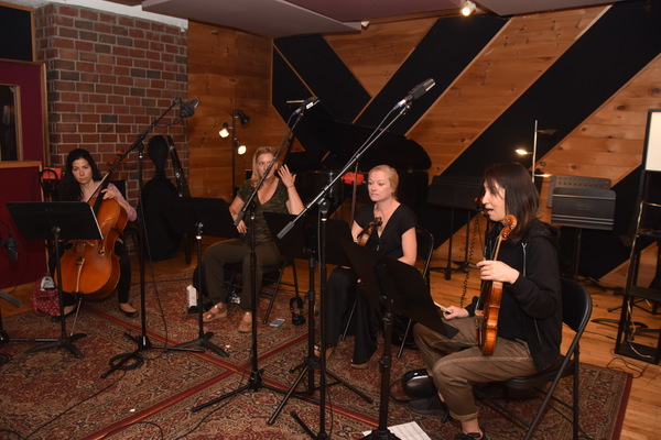 BWW Exclusive: American Federation of Musicians Local 802 Record Carols For A Cure Image