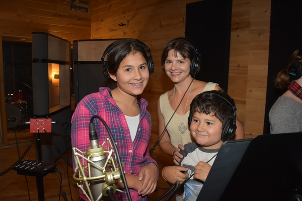 BWW Exclusive: COME FROM AWAY Cast Gets Help from Their Kids to Record Carols For A Cure Image